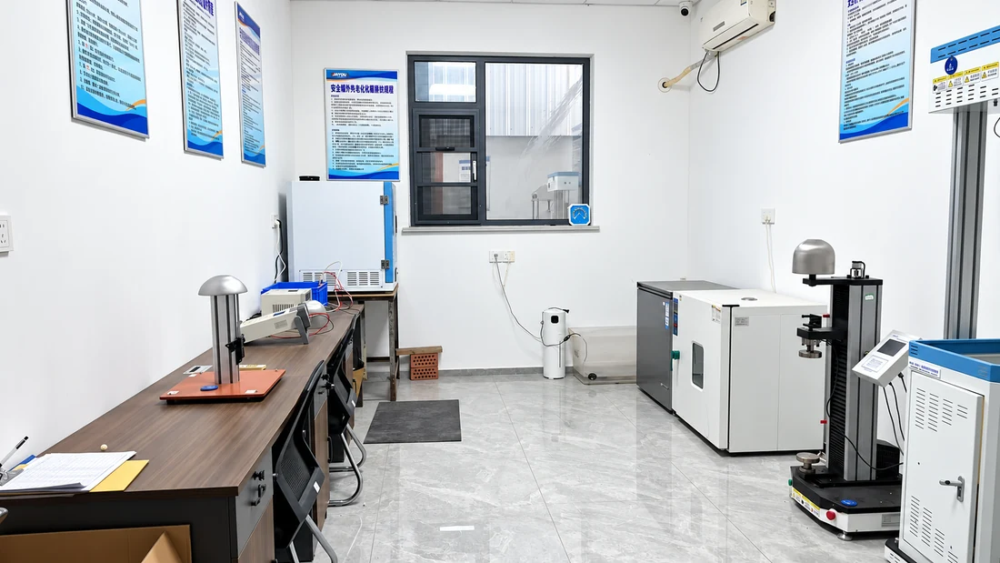 Jiayou helmet testing room and equipment, enhanced from the supplied photograph